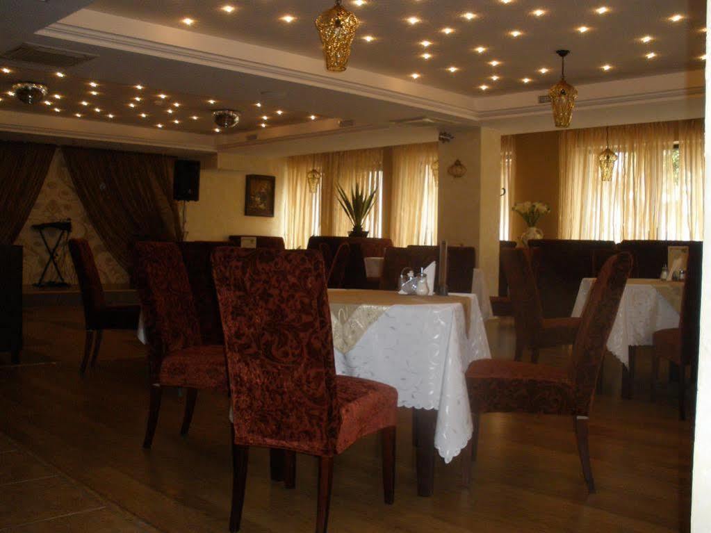 Hotel Gilija Šilutė Exterior foto